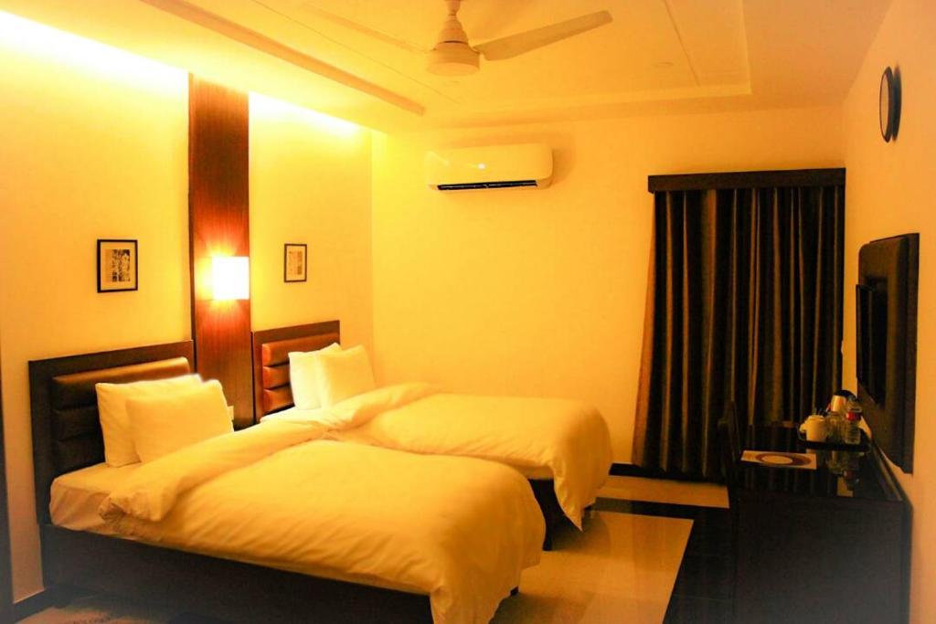 Hotel one New Model Town